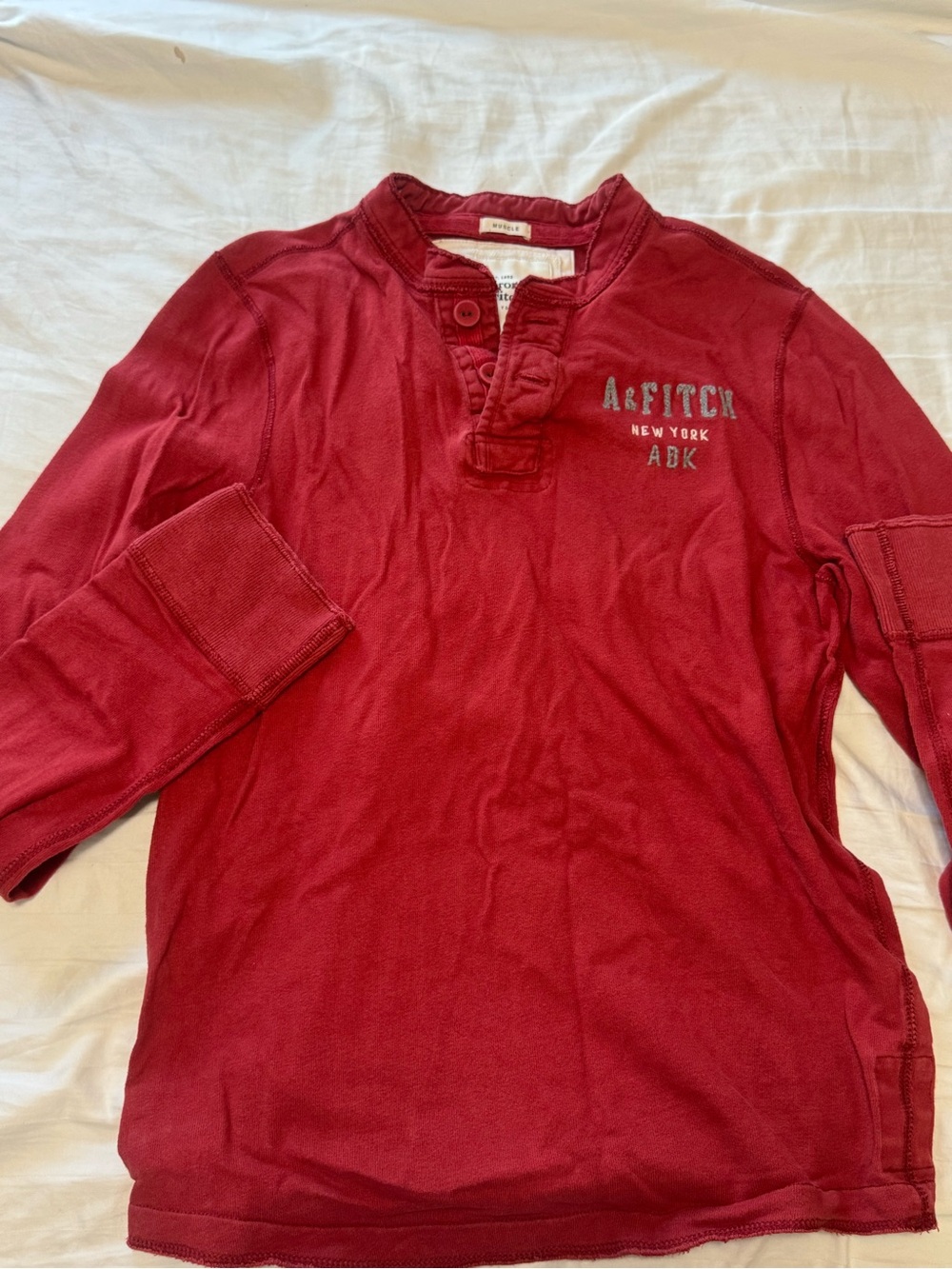 Vintage A&Fitch Red Henley Pullover Longsleeve